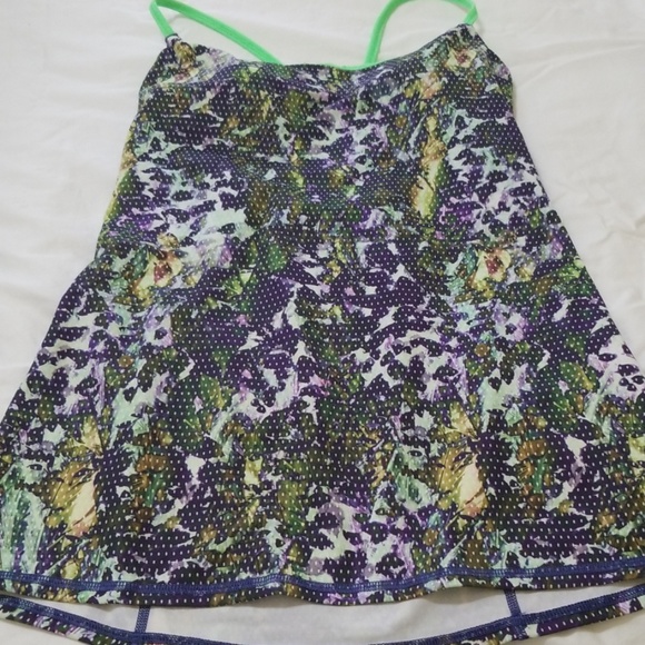 Lululemon top - Picture 6 of 7